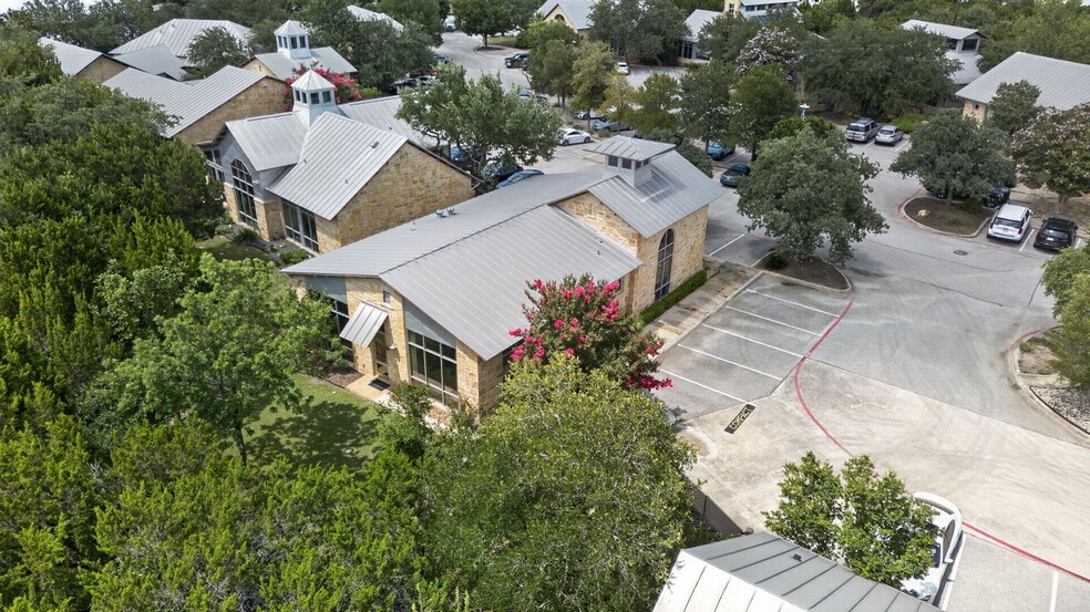 More Photos Of 16007 Via Shavano, San Antonio Office For Sale