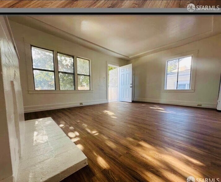 More Photos Of 3316 MacArthur Blvd, Oakland Specialty For Sale