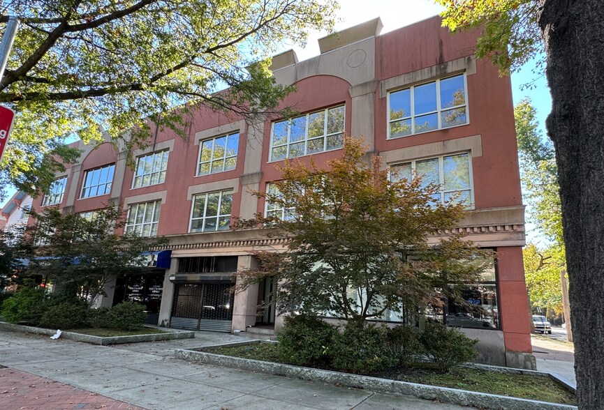 More Photos Of 376-384 Whalley Ave, New Haven Freestanding For Sale