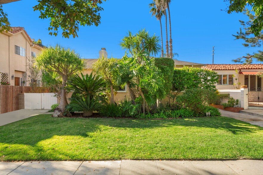 More Photos Of 2332 20th St, Santa Monica Apartments For Sale