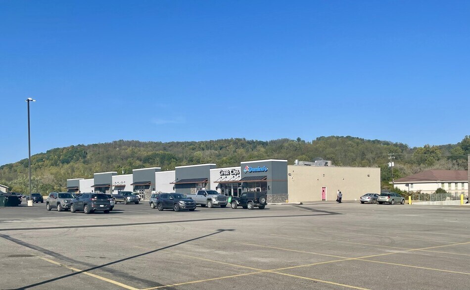 More Photos Of 134 Lafayette Ave, Moundsville General Retail For Lease