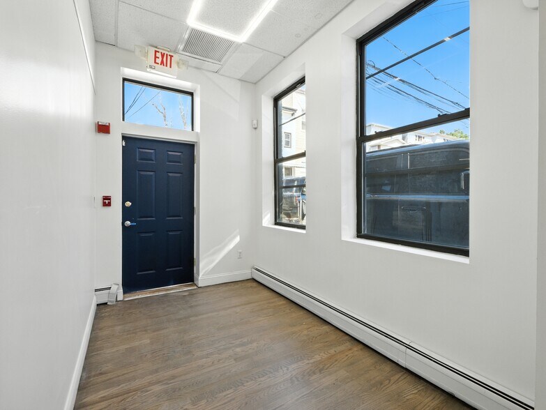 More Photos Of 538-540 62nd St, West New York Loft Creative Space For Lease