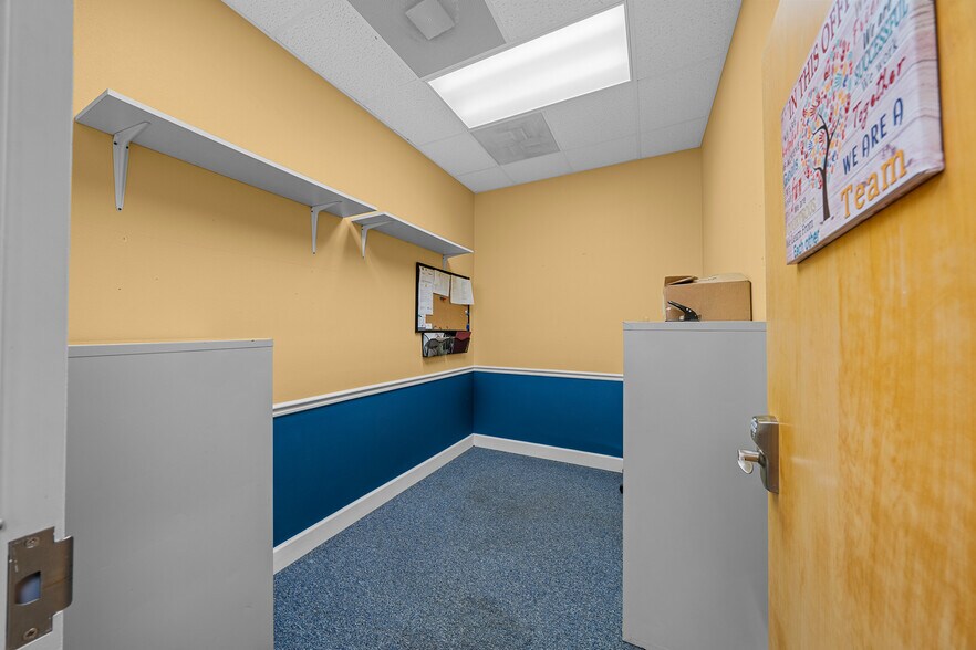 More Photos Of 5925 SE Abshier Blvd, Belleview Medical For Sale