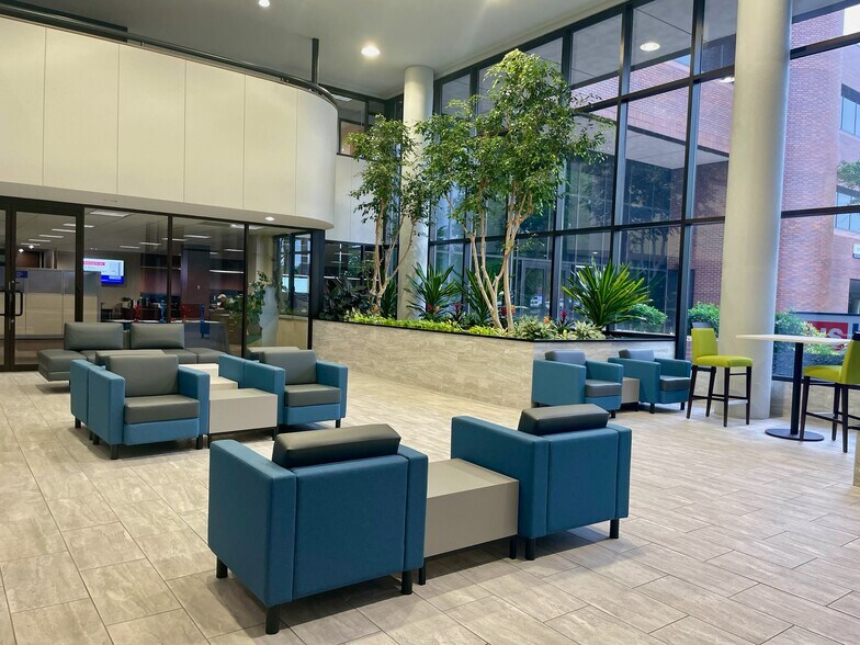 More Photos Of 1 Mid Rivers Mall Dr, Saint Peters Office For Lease