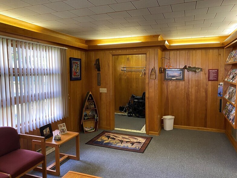 More Photos Of 12 Walnut St, Towanda Office For Sale