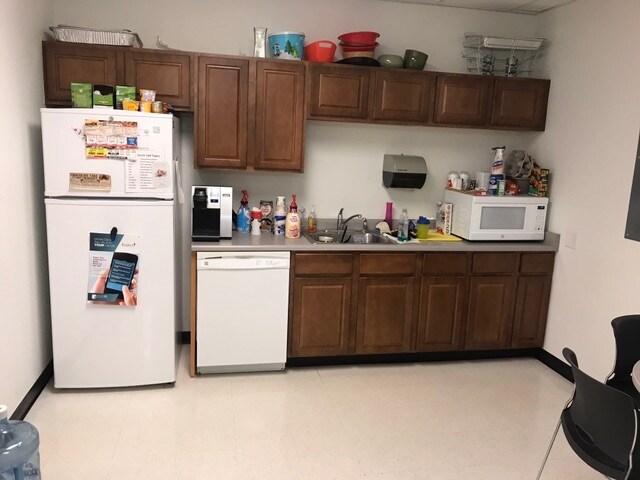 More Photos Of 2437-2443 S Prairie Ave, Pueblo Office For Sale