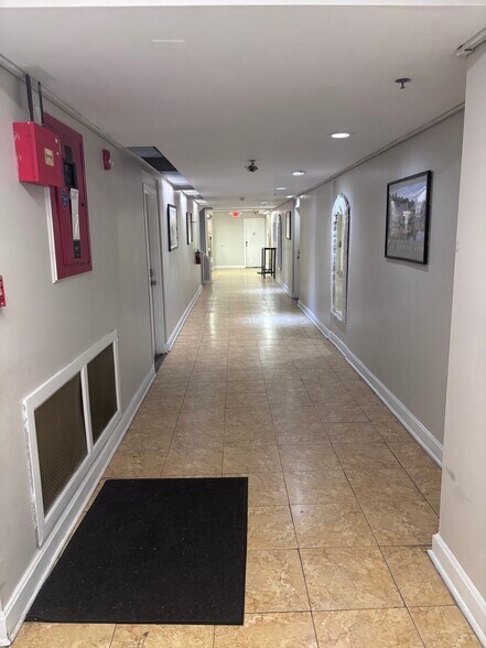 More Photos Of 1321-1323 Spruce St, Philadelphia Apartments For Sale