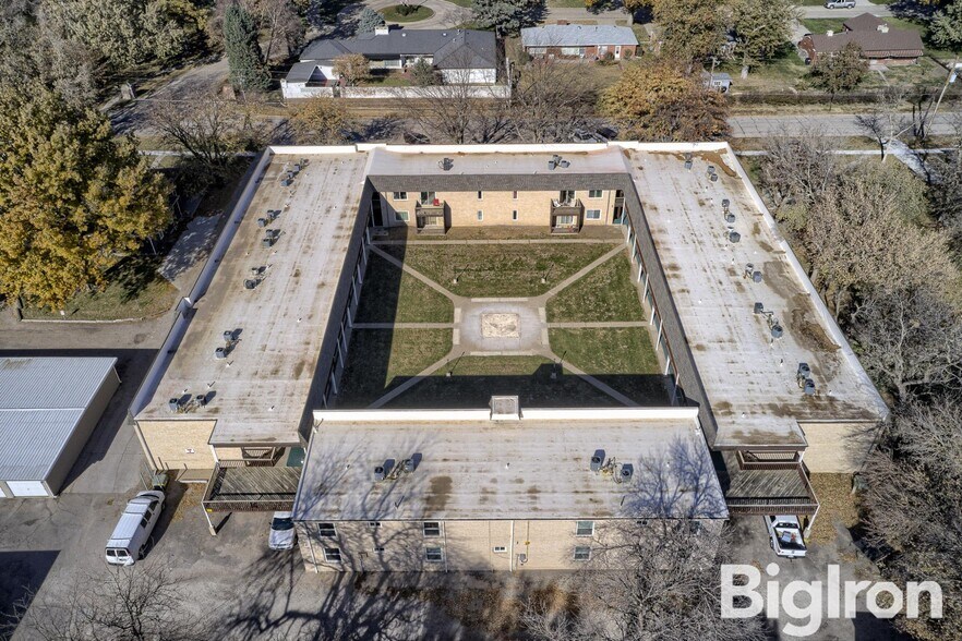 More Photos Of 633 E 10th St, York Apartments For Sale