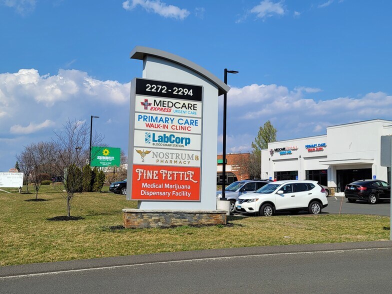 More Photos Of 2272-2288 Berlin Tpke, Newington Medical For Lease