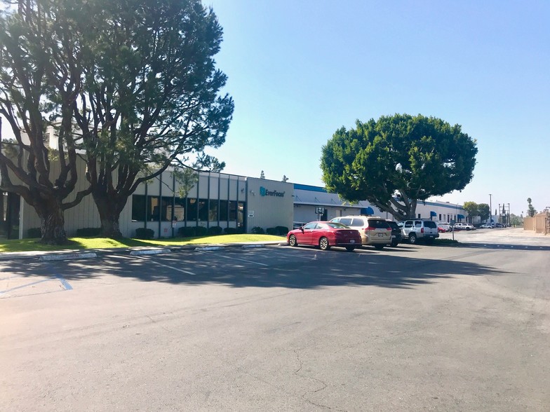 Primary Photo Of 1801 Highland Ave, Duarte Warehouse For Lease