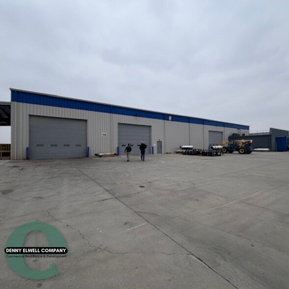 More Photos Of 1545 Blue Sky Blvd-Building 1, Huxley Warehouse For Sale