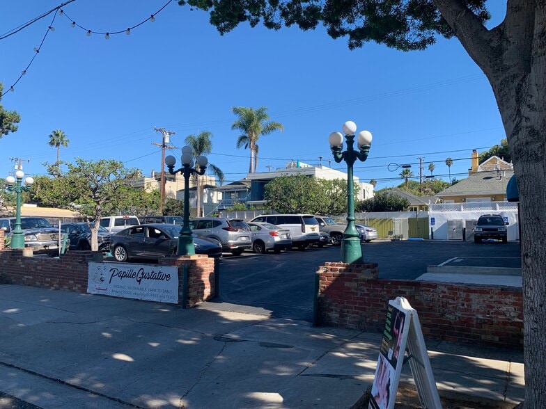 More Photos Of 2817-2827 Main St, Santa Monica Loft Creative Space For Lease