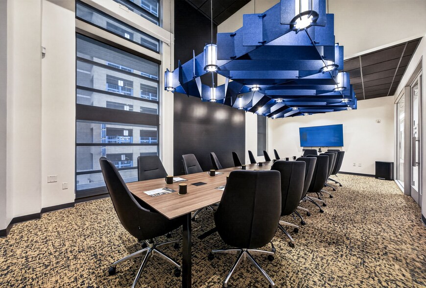 More Photos Of 500 Navarro St, San Antonio Office For Lease