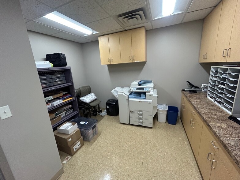 More Photos Of 4800 Olson Memorial Hwy, Golden Valley Office For Lease