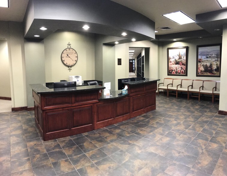 More Photos Of 552-580 W 800 N, Orem Medical For Sale