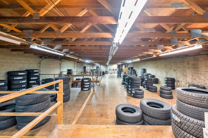 More Photos Of 20010 Industrial Av, Langley Warehouse For Sale