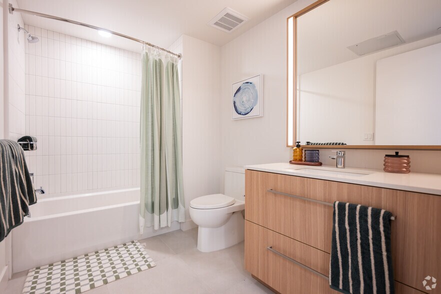 More Photos Of 420 Mendocino Ave, Santa Rosa Apartments For Lease