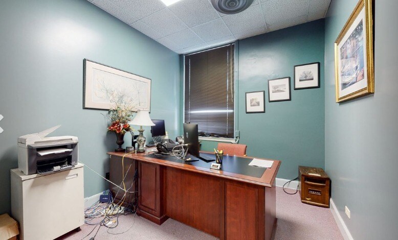 More Photos Of 332 W Broadway, Louisville Office For Sale
