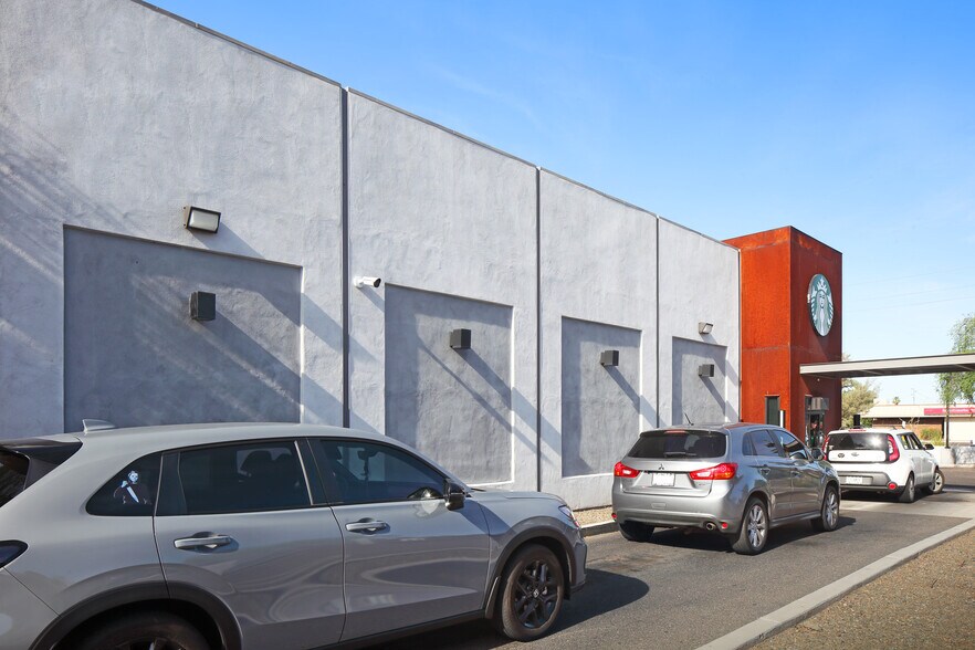 More Photos Of 13801 N 19th Ave, Phoenix Freestanding For Sale