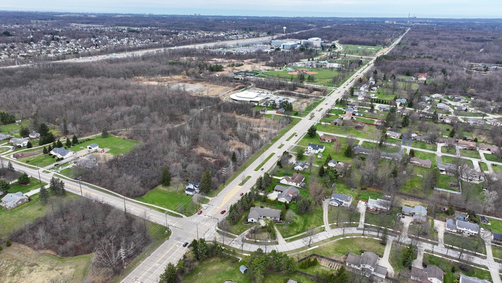 More Photos Of 554 Som Center Rd, Mayfield Village Land For Sale