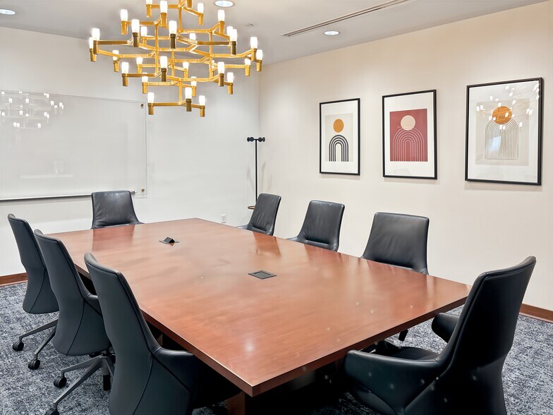 More Photos Of 5956 Sherry Ln, Dallas Coworking Space