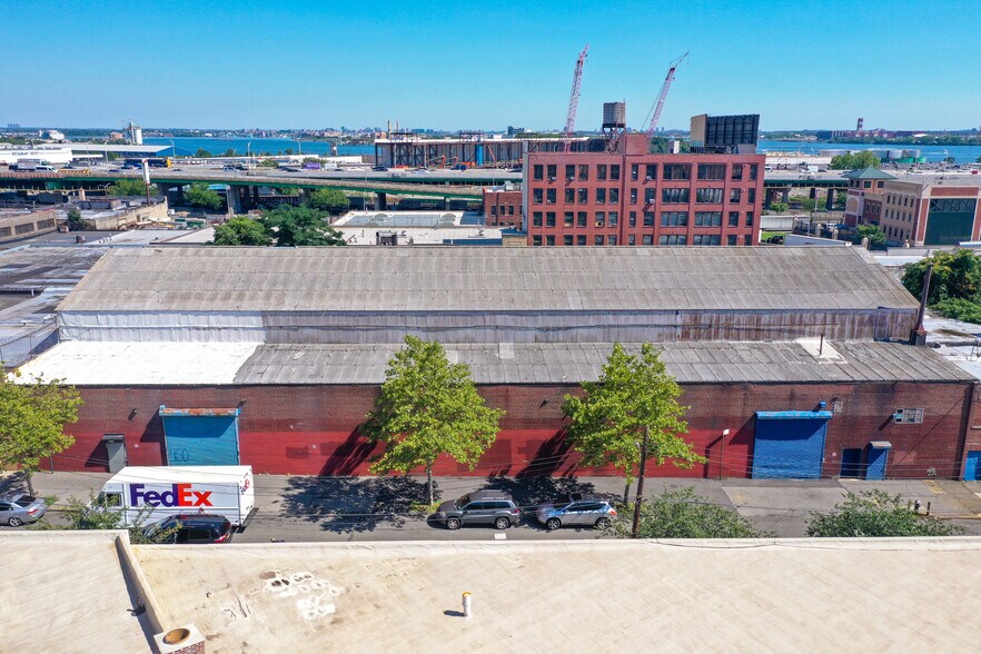 More Photos Of 450 Timpson Pl, Bronx Warehouse For Lease