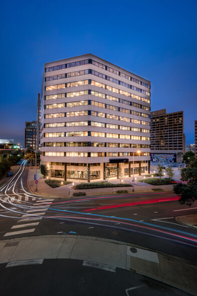 Primary Photo Of 2611 S Clark St, Arlington Office For Lease