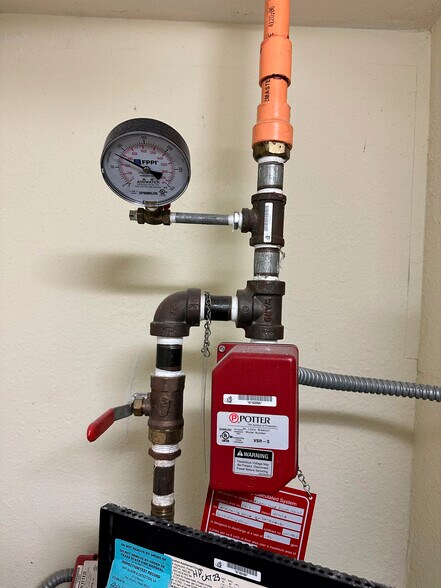 More Photos Of 2522 Holly Hill Dr, San Antonio Medical For Lease