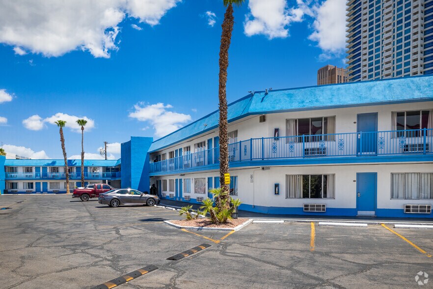 More Photos Of 2830 S Las Vegas Blvd, Las Vegas Hotel For Lease