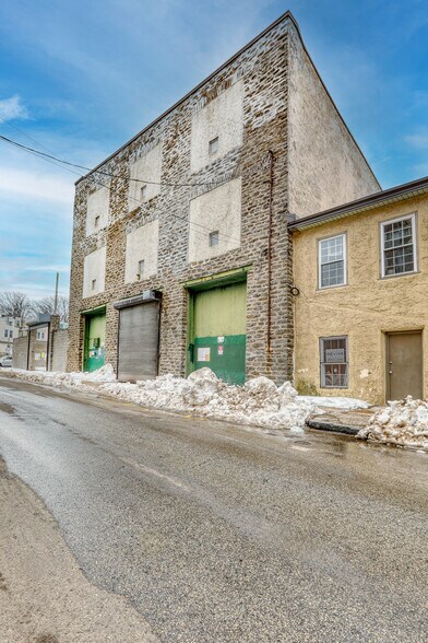 More Photos Of 5416 Lena St, Philadelphia Warehouse For Sale