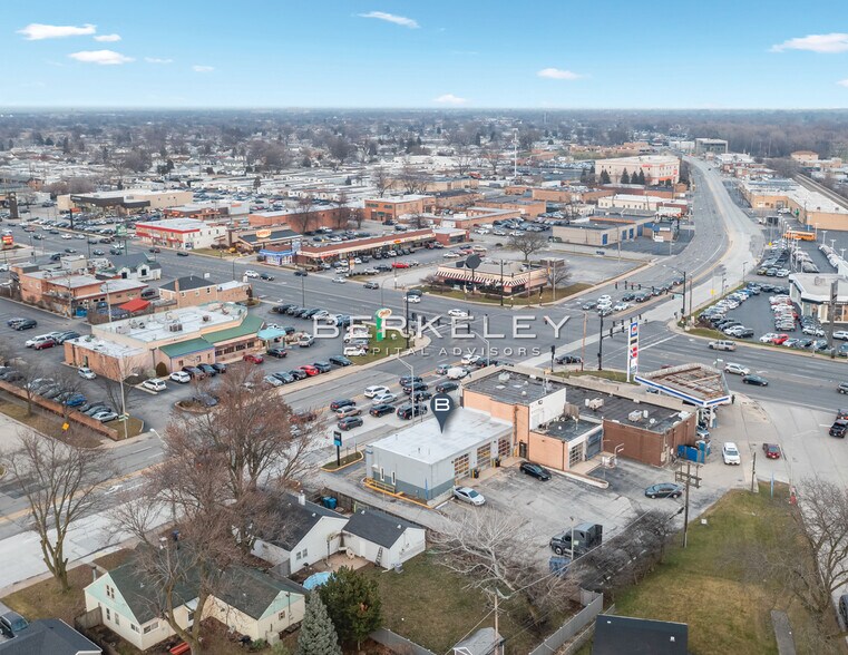More Photos Of 4819 W 93rd St, Oak Lawn Auto Repair For Lease