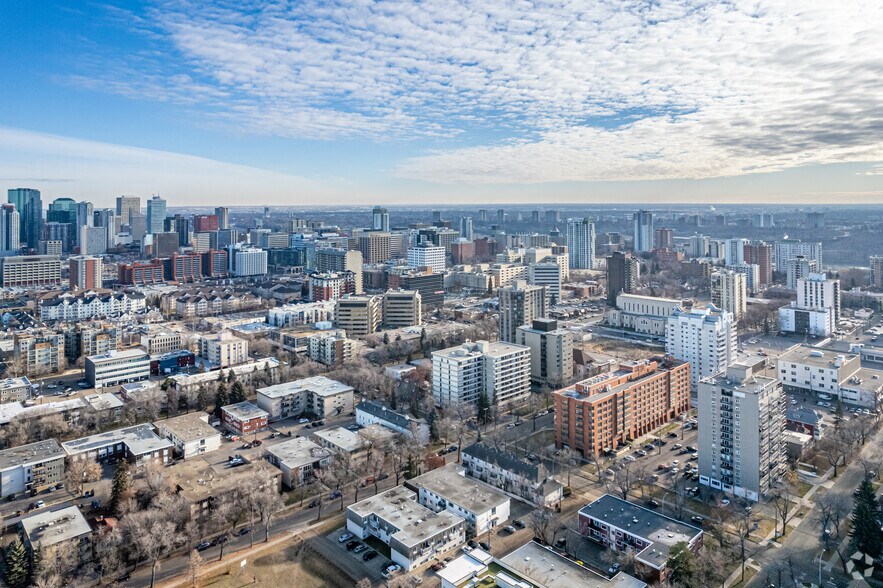 More Photos Of 10155 114th St NW, Edmonton Apartments For Sale