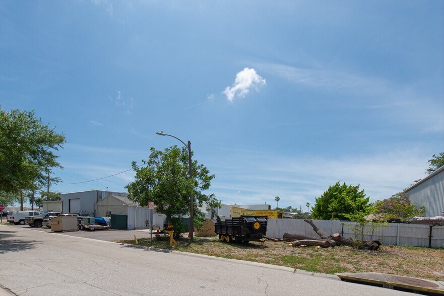 More Photos Of 1763 9th Ave N, Saint Petersburg Land For Sale