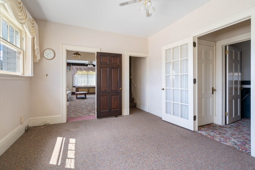 More Photos Of 1209 E 5th St, Superior Multifamily For Sale