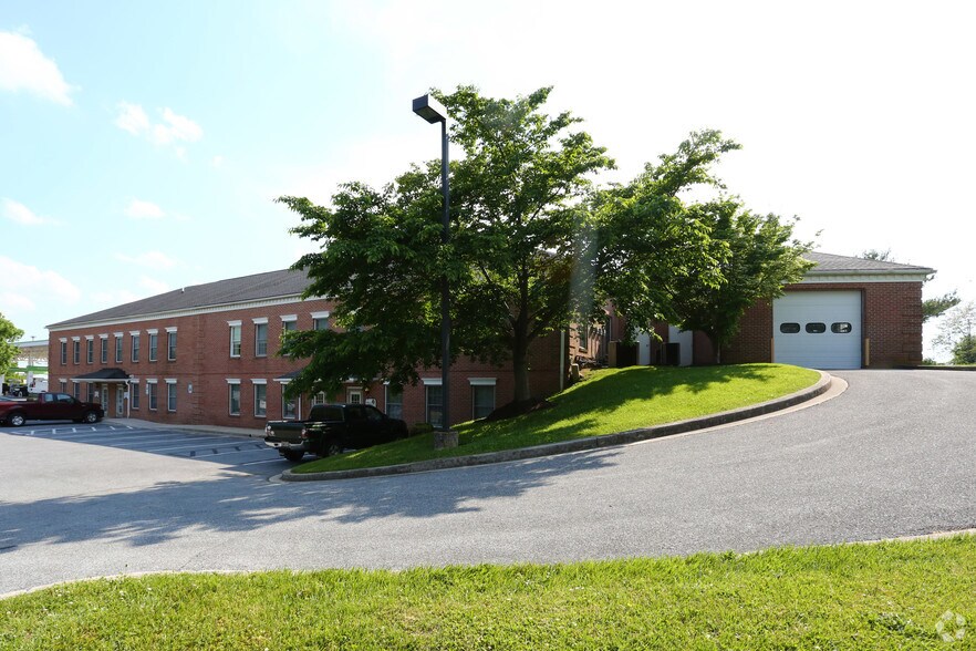 More Photos Of 1812 Baltimore Blvd, Westminster Office For Lease