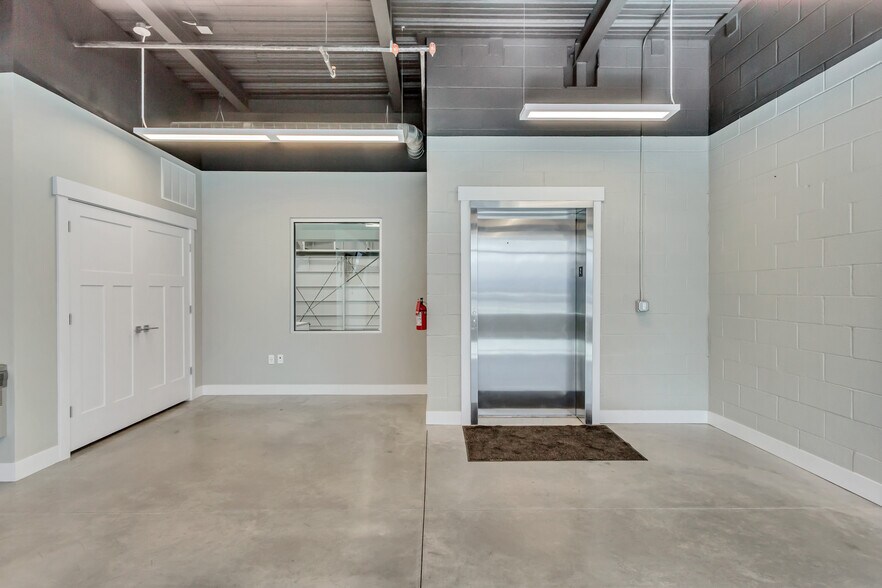More Photos Of 3278 W 1150 S, Provo Office For Sale