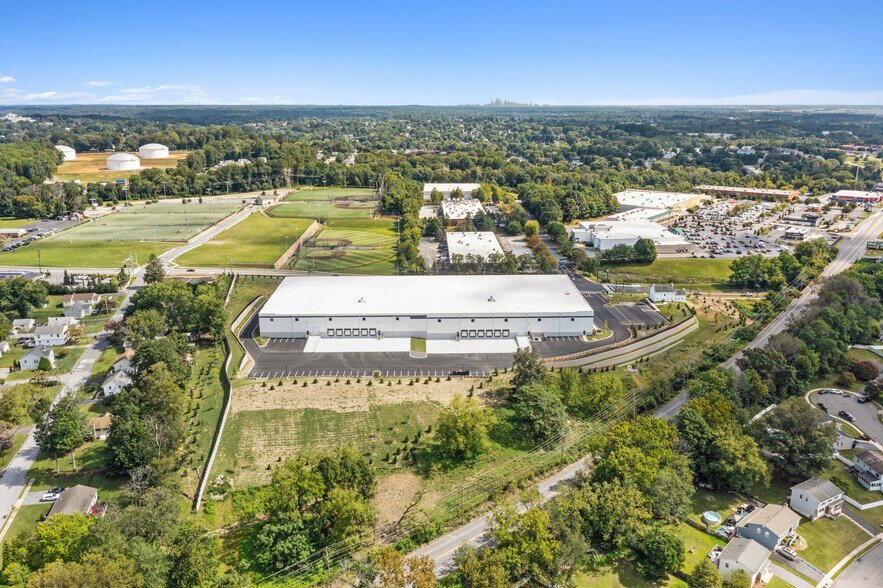 More Photos Of 4800 Chichester Ave, Upper Chichester Township Warehouse For Lease