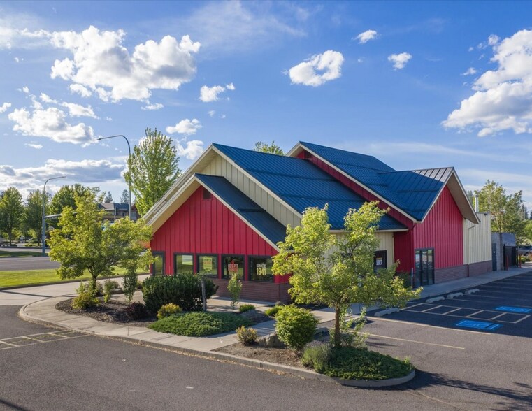 More Photos Of 12628 N Division St, Spokane Restaurant For Lease