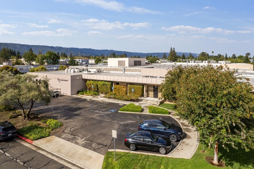 More Photos Of 1551 Dell Ave, Campbell Manufacturing For Sale