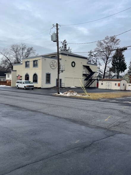 Primary Photo Of 1306 Central Ave, Albany Religious Facility For Sale