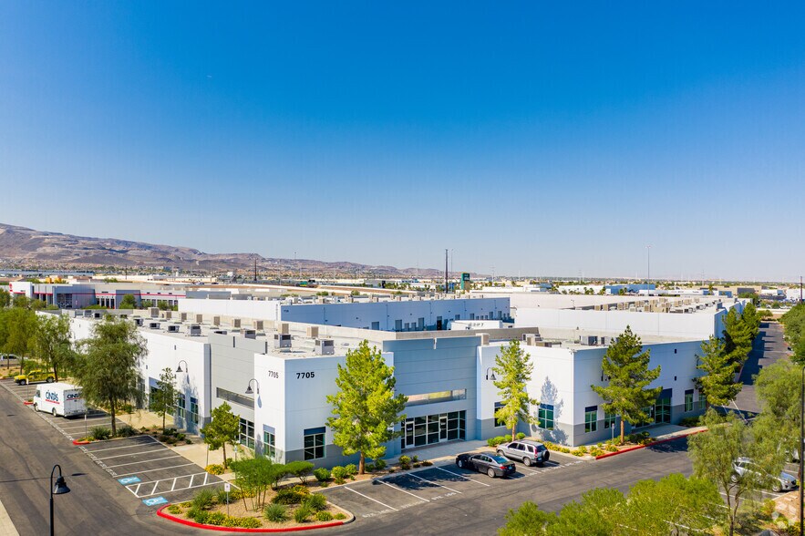 More Photos Of 7725 Commercial Way, Henderson Warehouse For Lease