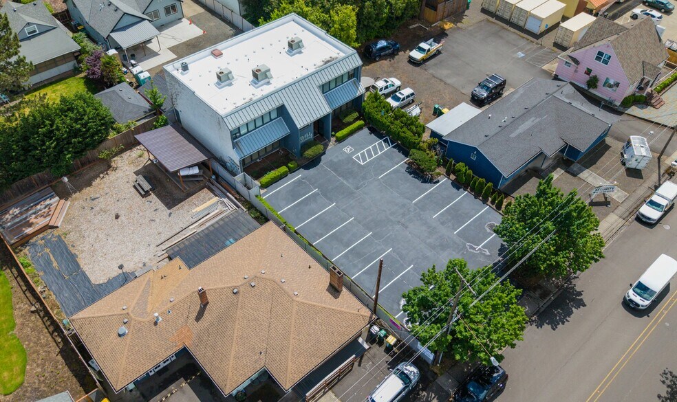 More Photos Of 4400 SW 110th Ave, Beaverton Medical For Sale