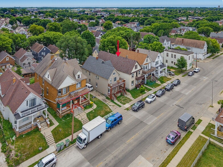 More Photos Of , Milwaukee Multifamily For Sale
