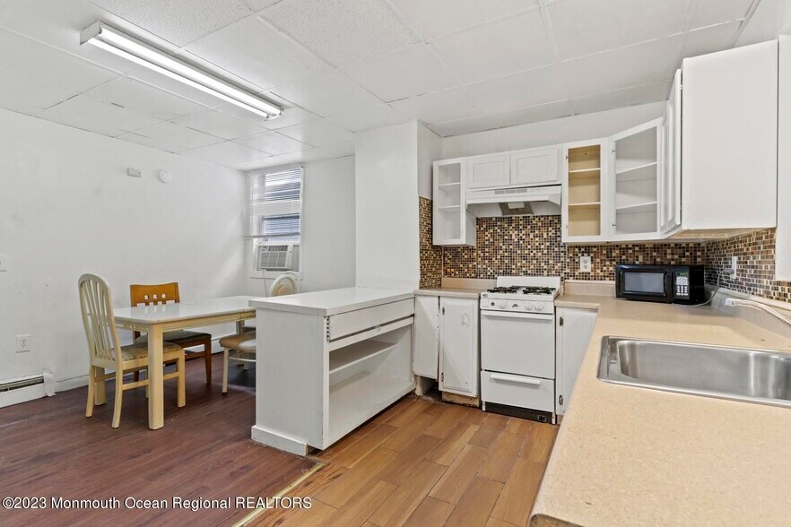 More Photos Of 57 Dupont Ave, Seaside Heights Specialty For Sale