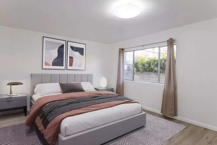 More Photos Of 2309 Hauser Blvd, Los Angeles Apartments For Sale
