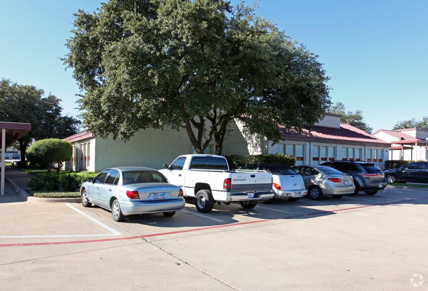 More Photos Of 2761 E Trinity Mills Rd, Carrollton Unknown For Lease