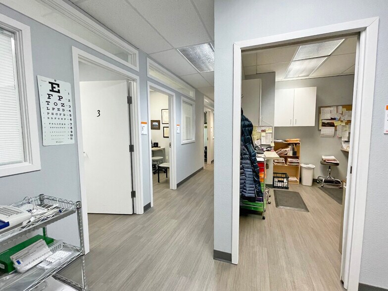 More Photos Of 2021 Battlecreek Dr, Fort Collins Medical For Sale