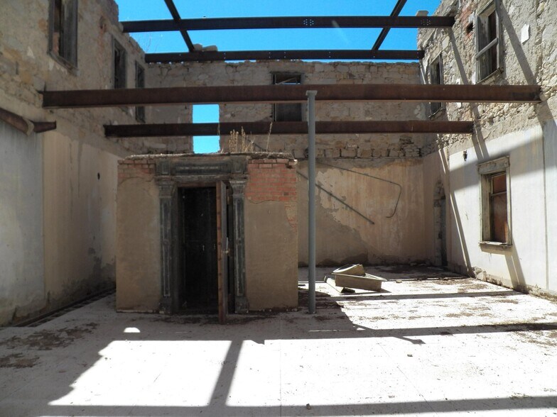 More Photos Of 102 E Main St, Aguilar Specialty For Sale