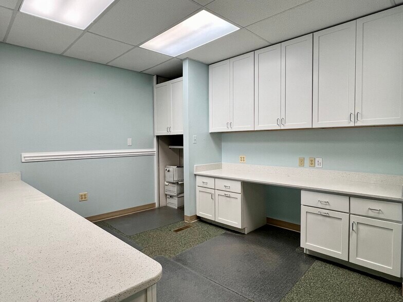 More Photos Of 508 Cynwood Dr, Easton Rehabilitation Center For Sale