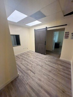 More Photos Of 9035 Sunset Dr, Miami Medical For Lease